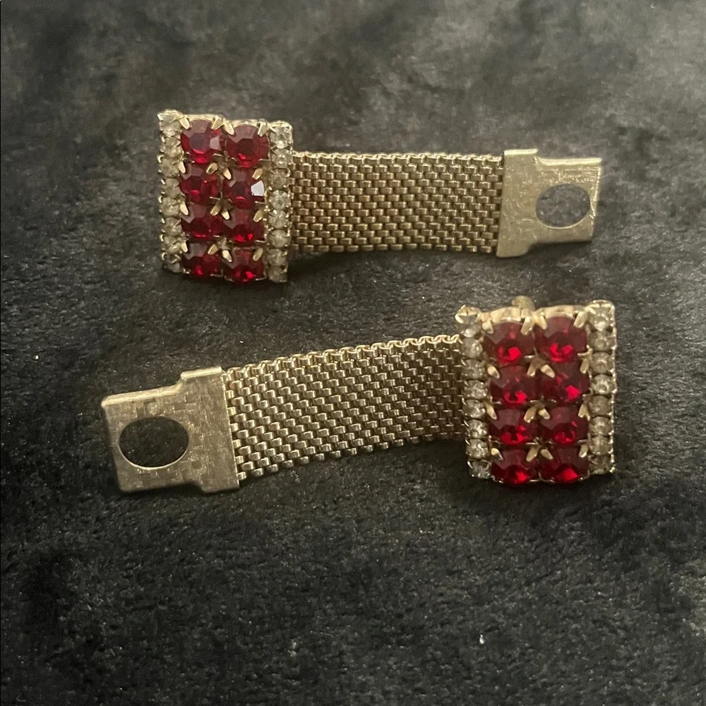 VINTAGE CUFF LINKS COSTUME JEWELRY